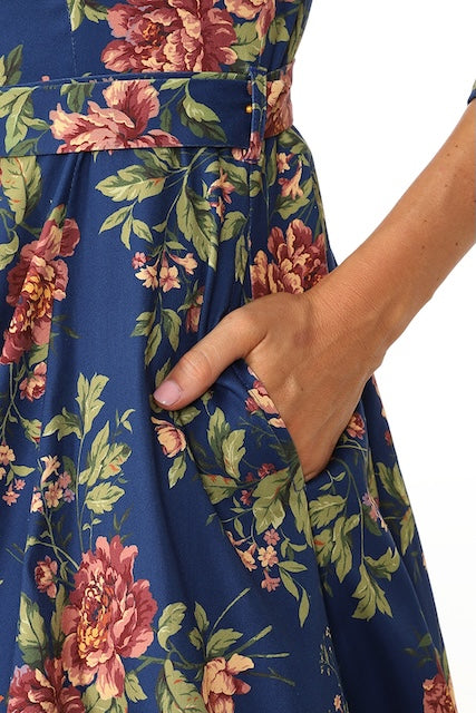 Blaues Baumwollkleid mit Taschen