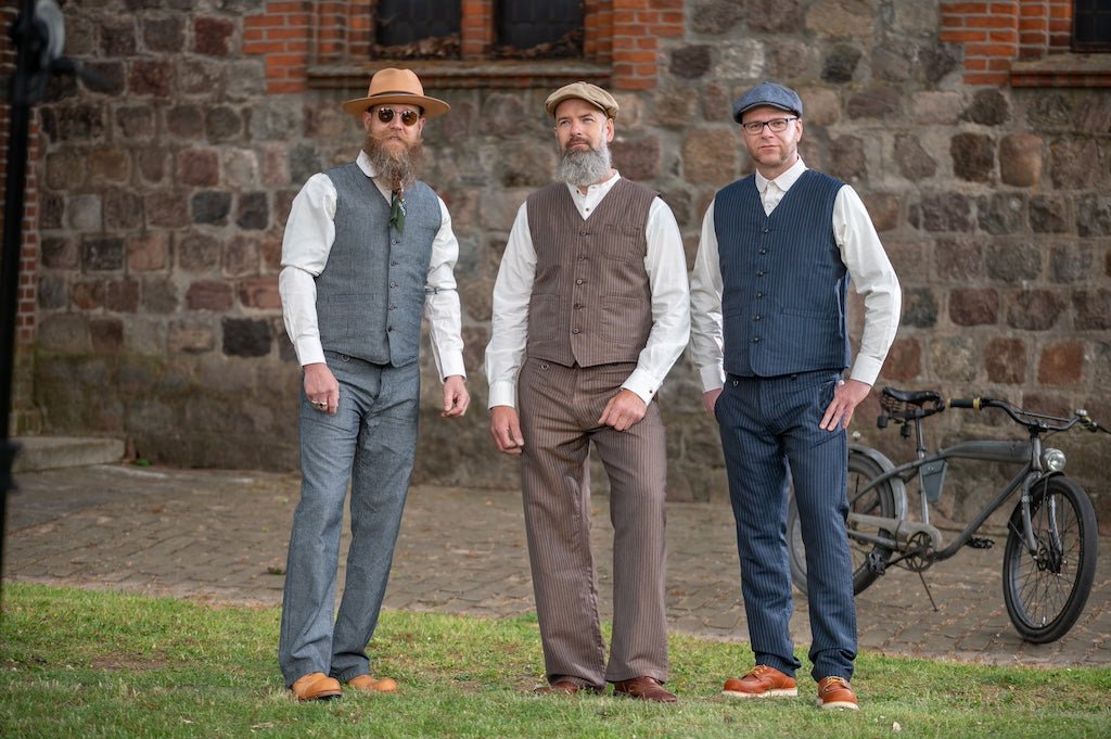 1905 Hauler Vest - grey striped linen - Dotty&Dan