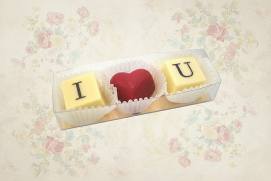 Ritonka I LOVE YOU Pralinen – 3 handgefertigte Pralinen in eleganter Geschenkbox