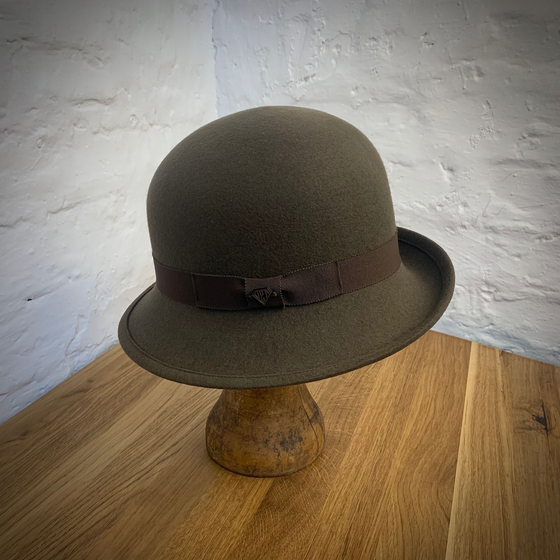 1920 Glockenhut Espresso - Faltbarer Wollfilz-Damenhut im 20er-Jahre Stil - Dotty&Dan