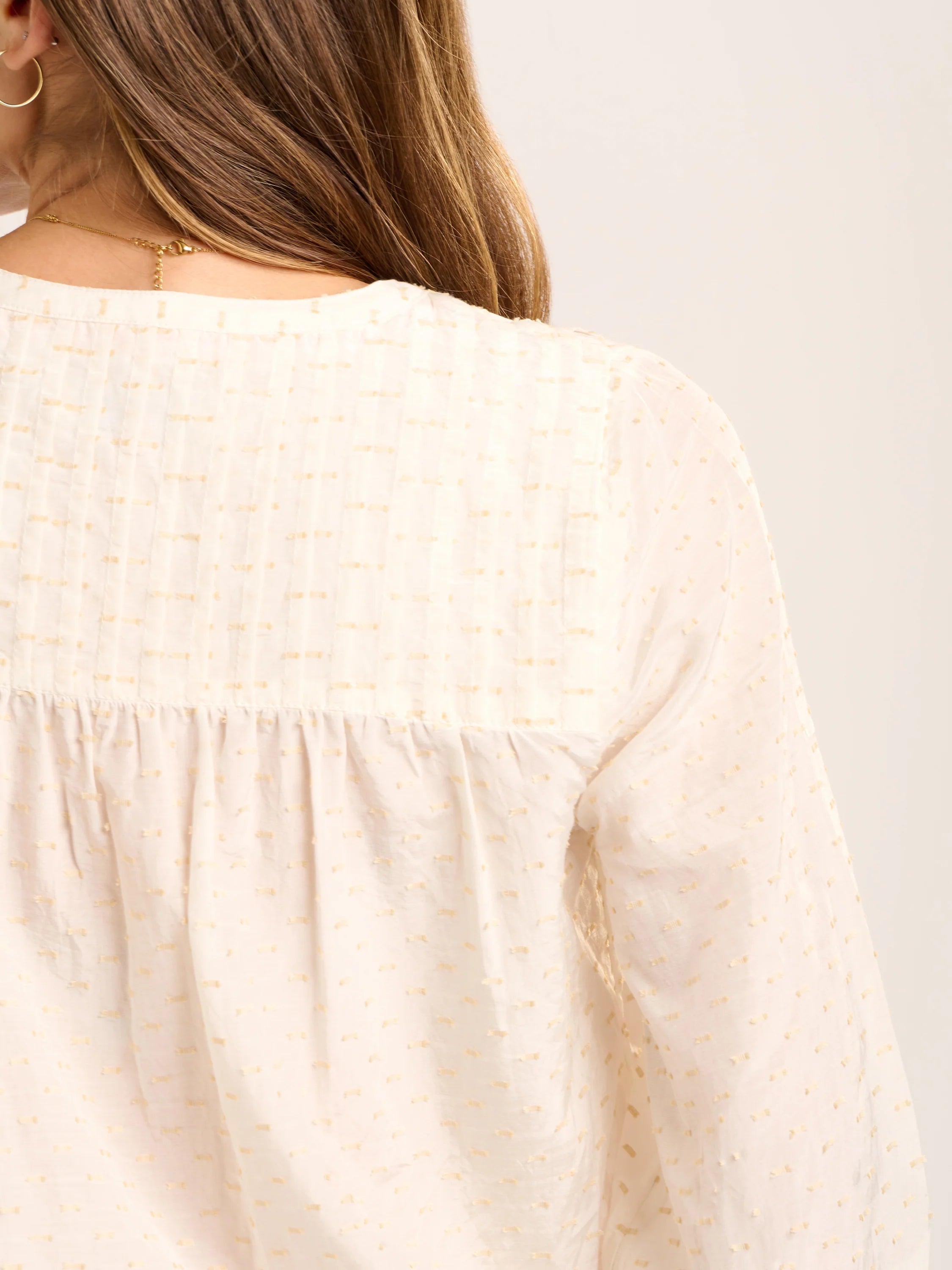 Dobby Bluse mit feiner Struktur