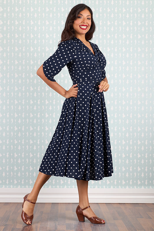 Vintage Polka Dot Kleid dunkelblau weiß gepunktet