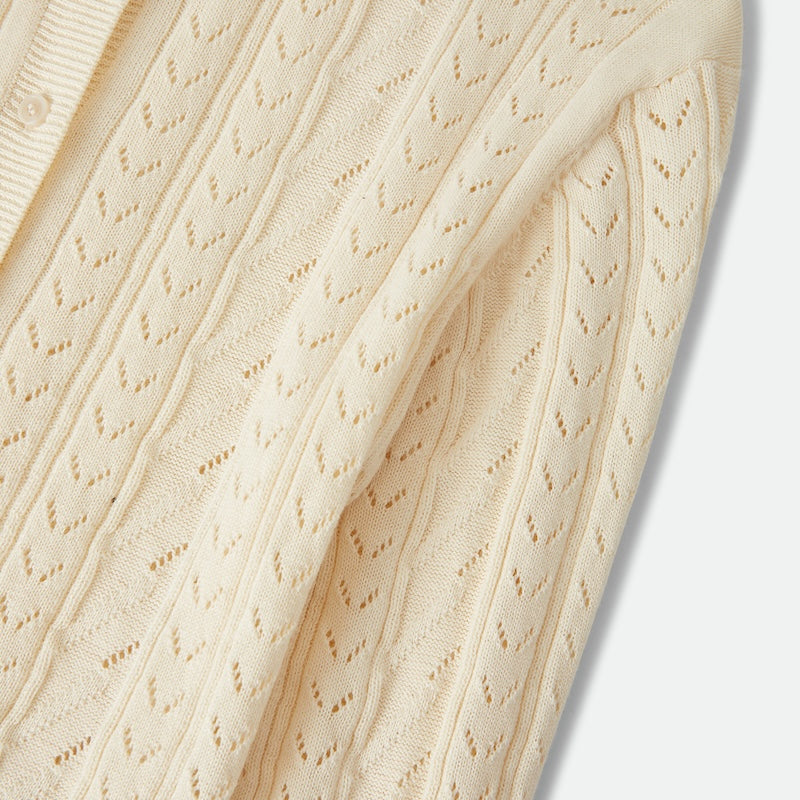 Detail des Pointelle-Strickmusters am Brixton Bixby Cardigan