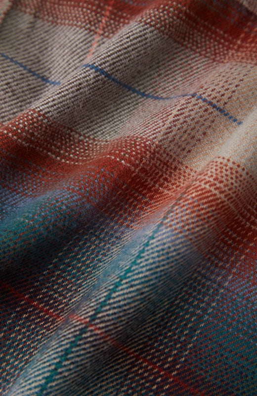 Detail des Karomusters am Brixton Bowery Flannel Multi Shadow