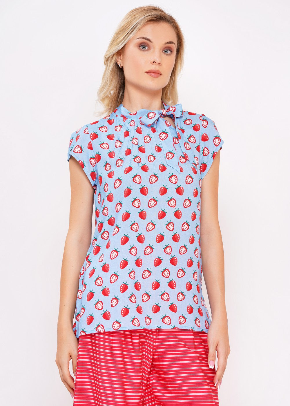 Schleifenbluse Anna Berries Vintage Damenbluse Erdbeer Print blau