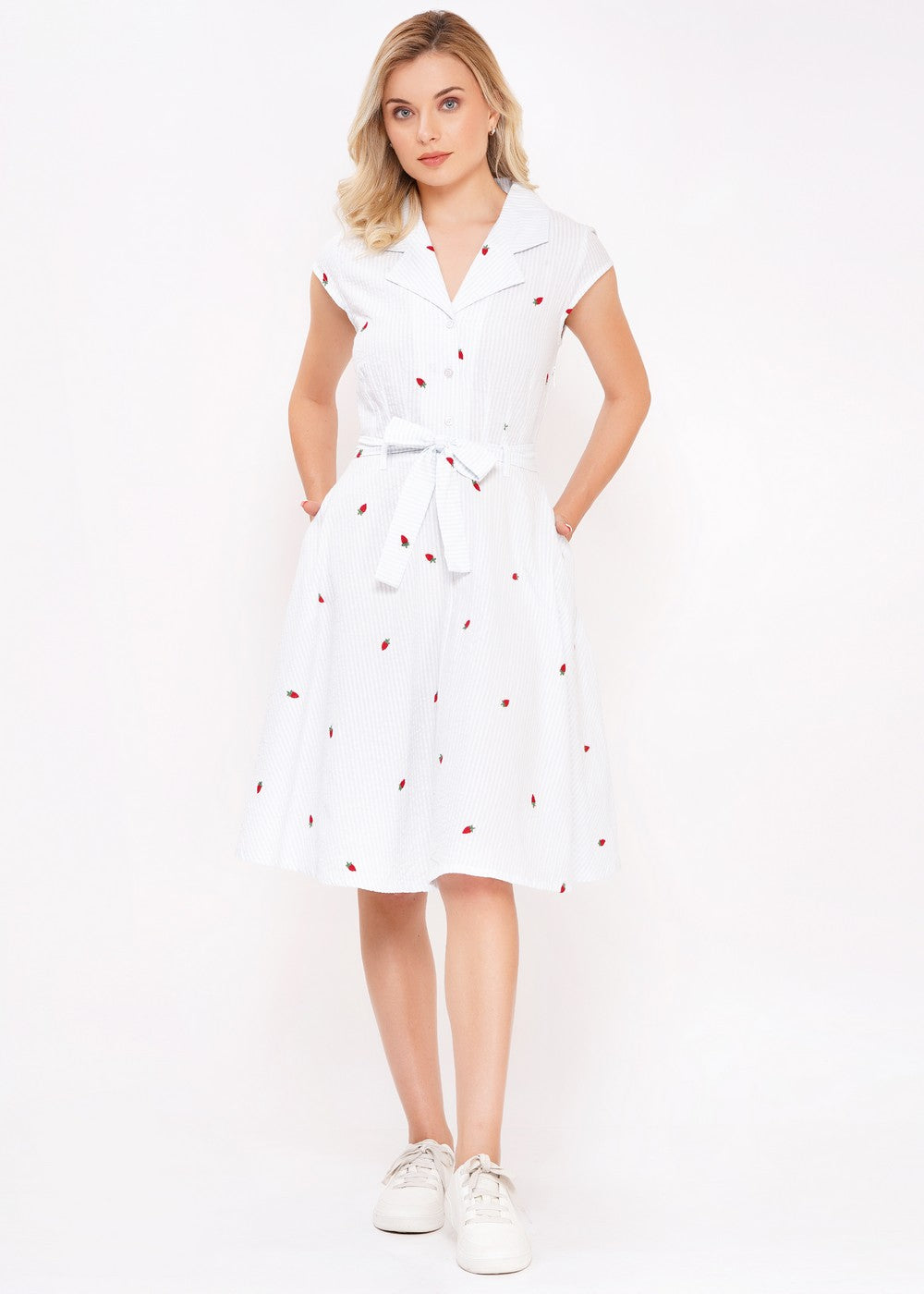 Gestreiftes Baumwollkleid mit Erdbeer Stickerei – Sommerkleid Damen