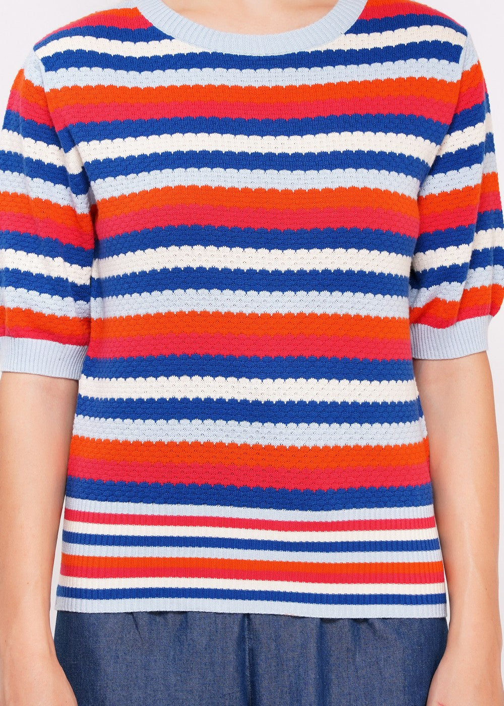 Detailansicht Streifenmuster Bio-Baumwoll-Strickpulli