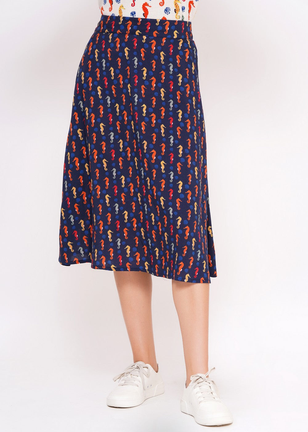 Damenrock Midi blau weich fallend Retro Look