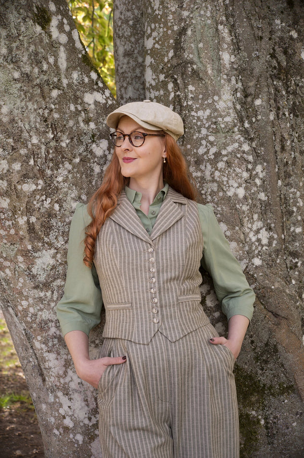 The Bookworm Blouse - Sage green viscose/linen - Dotty&Dan
