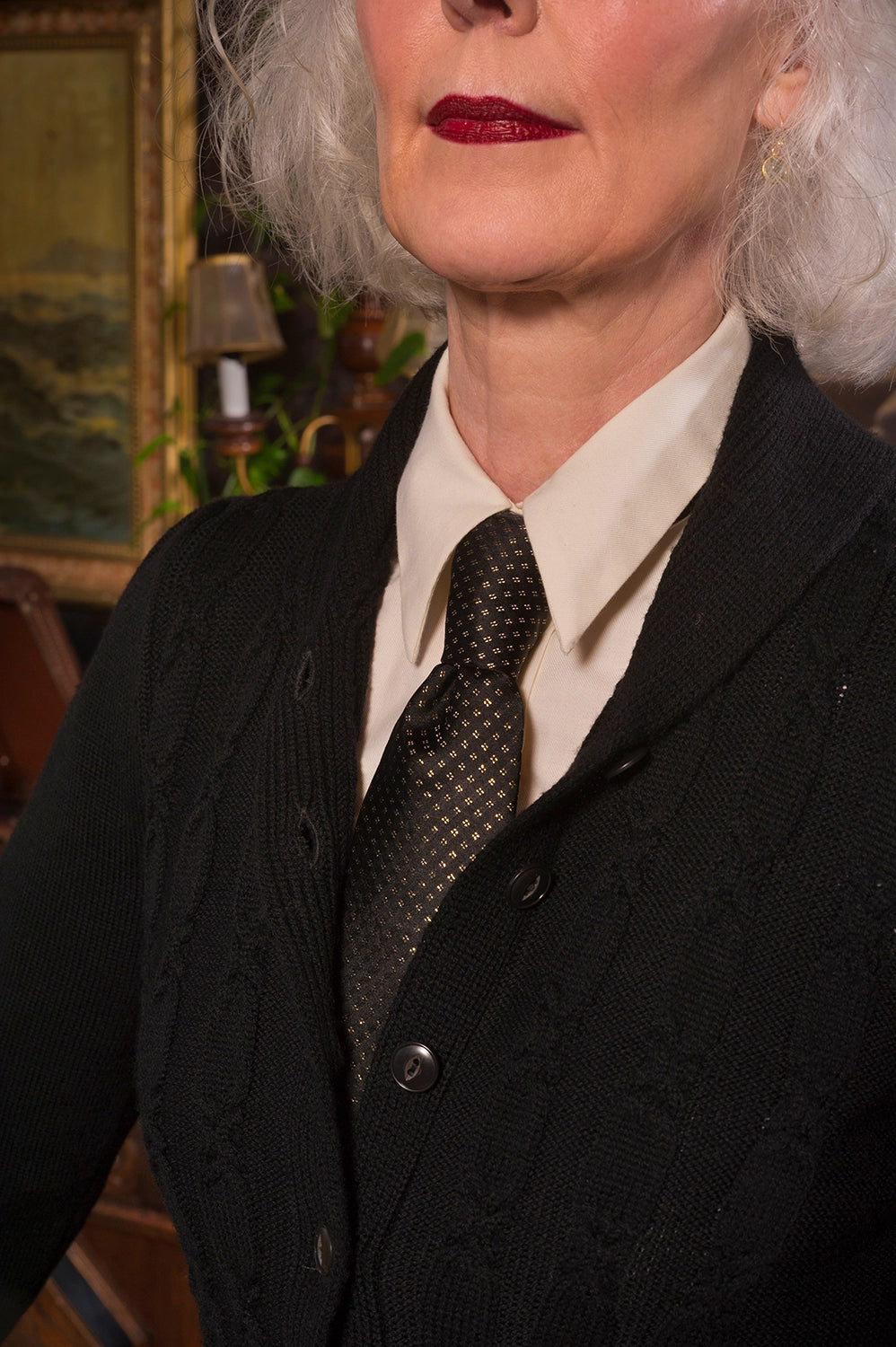 emmy design The Screen Siren Cardigan schwarz – taillierte Silhouette