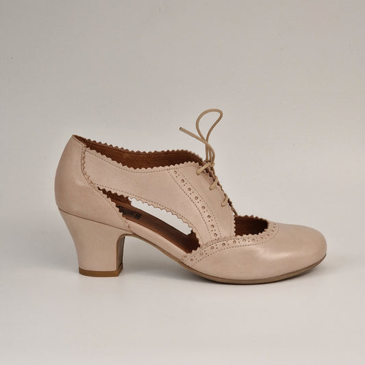 Miz Mooz Foxe Cream – vintage-inspirierter Leder Bootie mit Brogue-Details