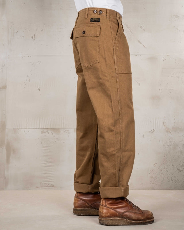 Pike Brothers 1962 OG-107 Pant Brown – Rückansicht mit Gesäßtasche