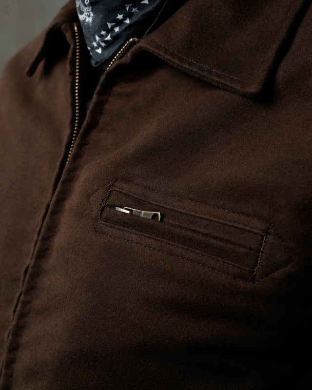 Pike Brothers 1932 Roadster Jacket Soil Brown – Detailansicht der Herrenjacke