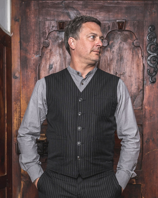 1937 Roamer Vest - Chicago black - Dotty&Dan