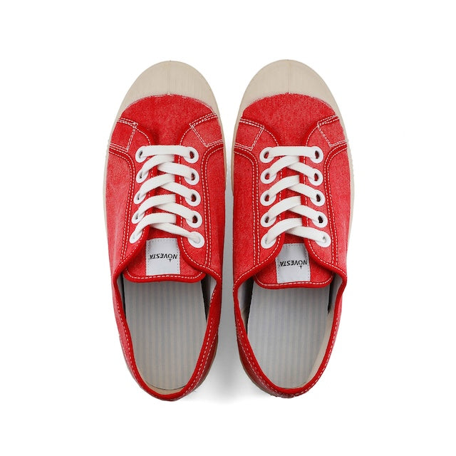 Retro Sneaker im 50er Jahre Stil