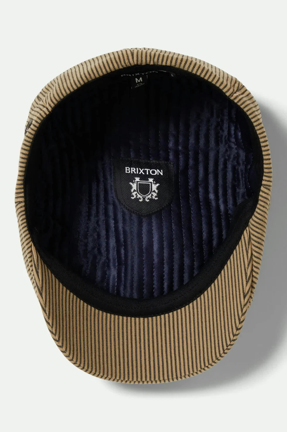 Brixton Snap Cap mit Wappenpin und Innenfutter
