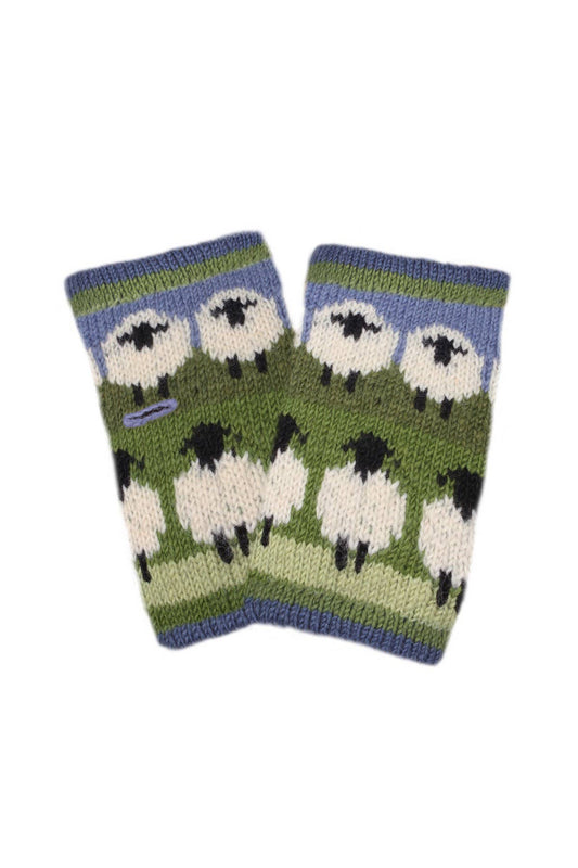Fingerlose Wollhandschuhe Schafherde mit Schafmotiv von Pachamama – Produktfoto 2
