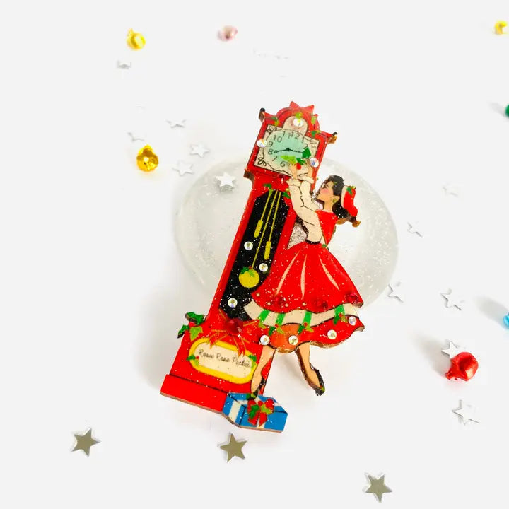 Retro Weihnachtsmädchen Brosche mit Glitzerharz