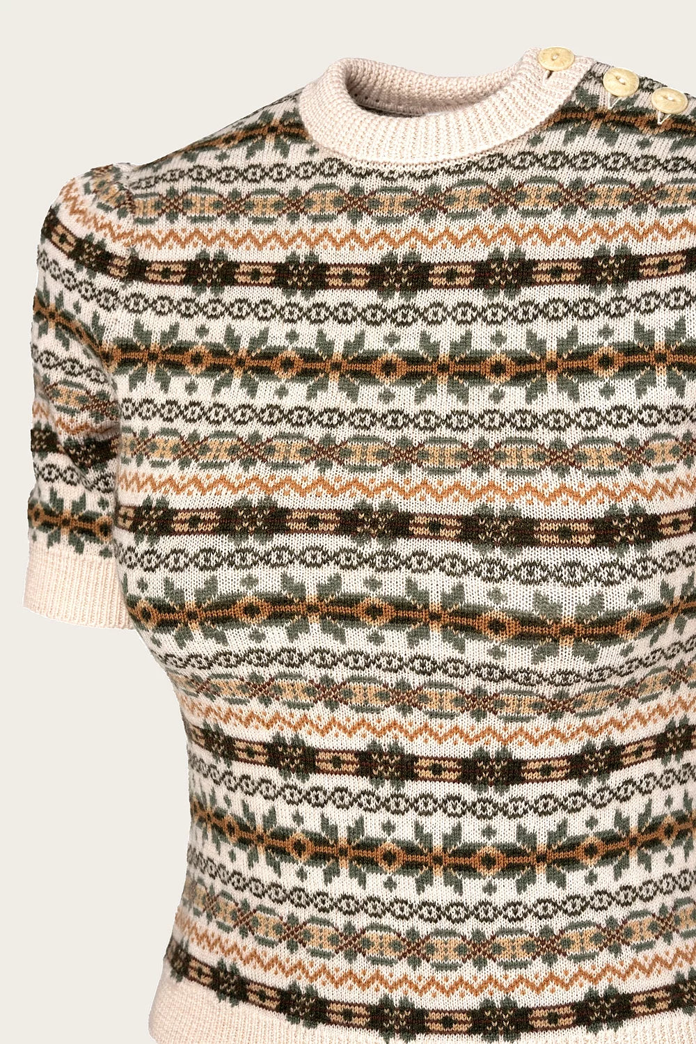 Detailansicht Fair-Isle-Muster Stricktop Emmy Design – Kurzarm aus Merinowolle