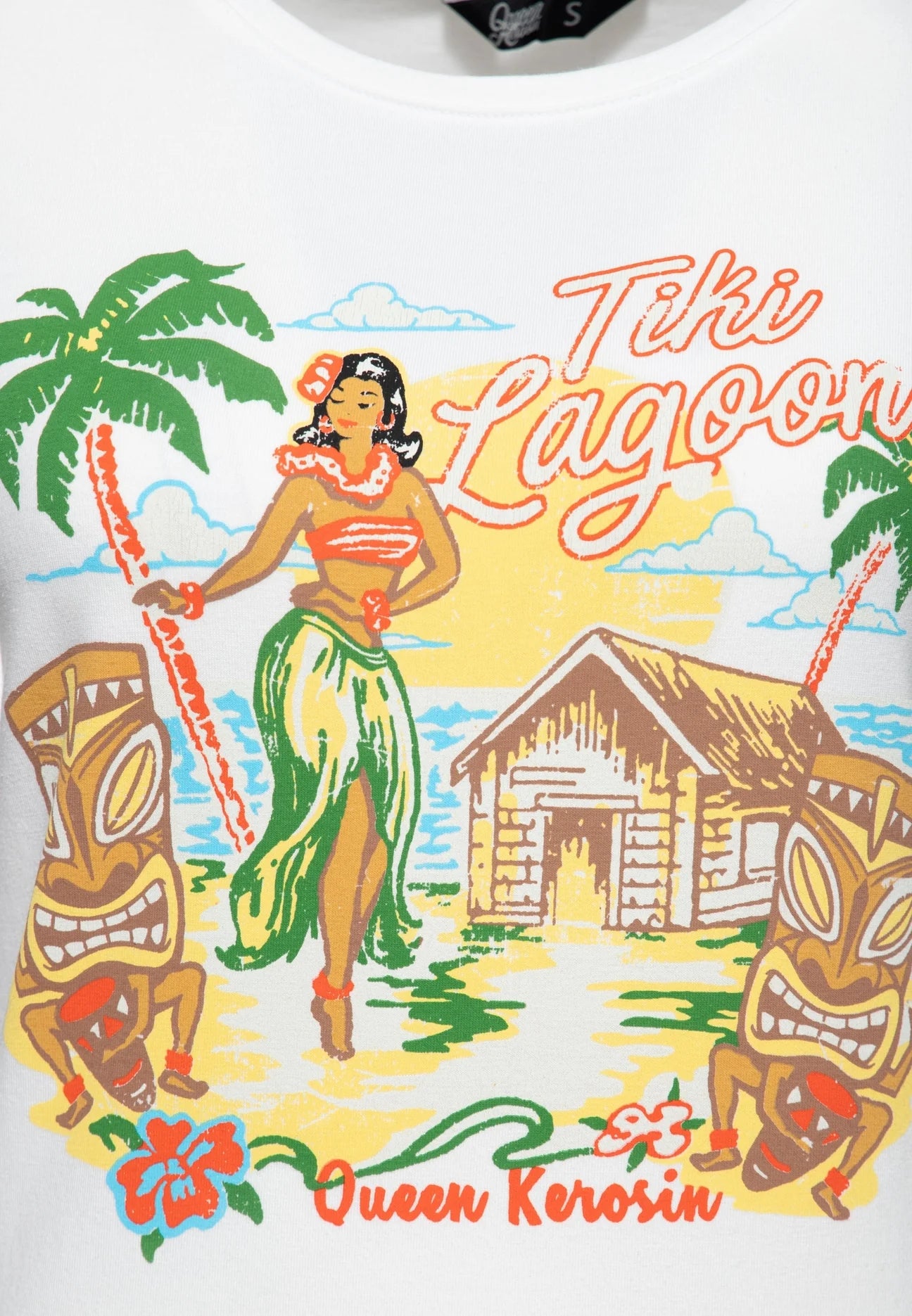 Basic T-Shirt - Tiki Lagoon"