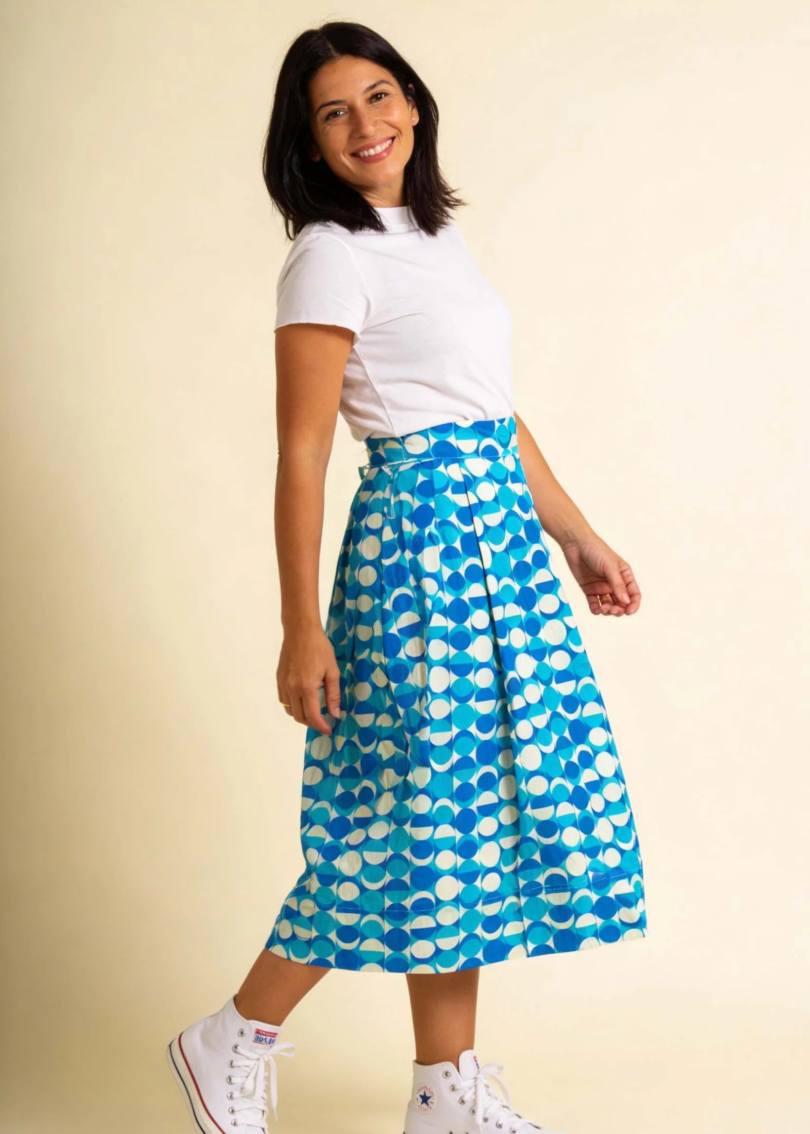 Pretty Vacant Taylor Rock Bauhaus Moons Rückansicht mit grafischem Print