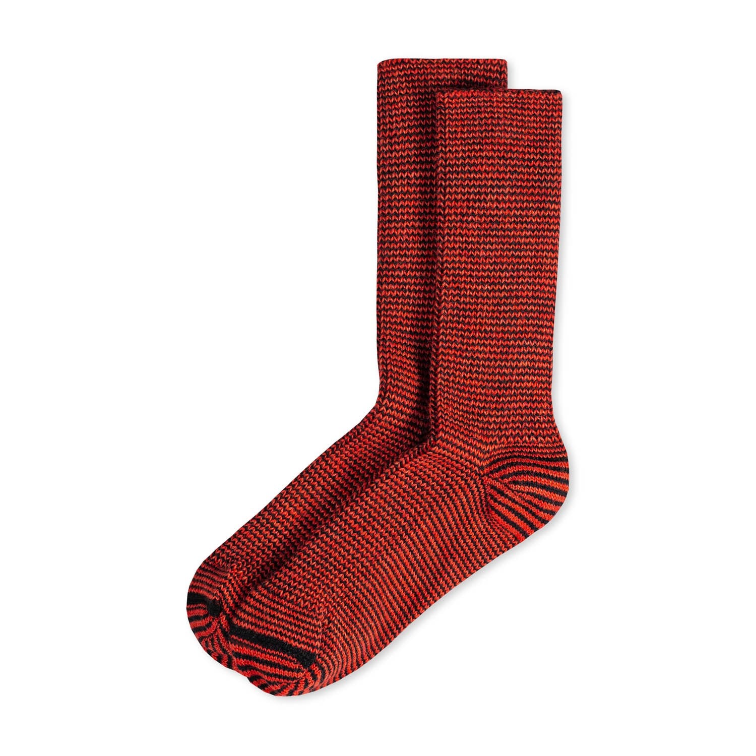 Schwarz-rote Verve Ringelsocken von Ferdinand mit Alpakawolle im nostalgischen Stil.