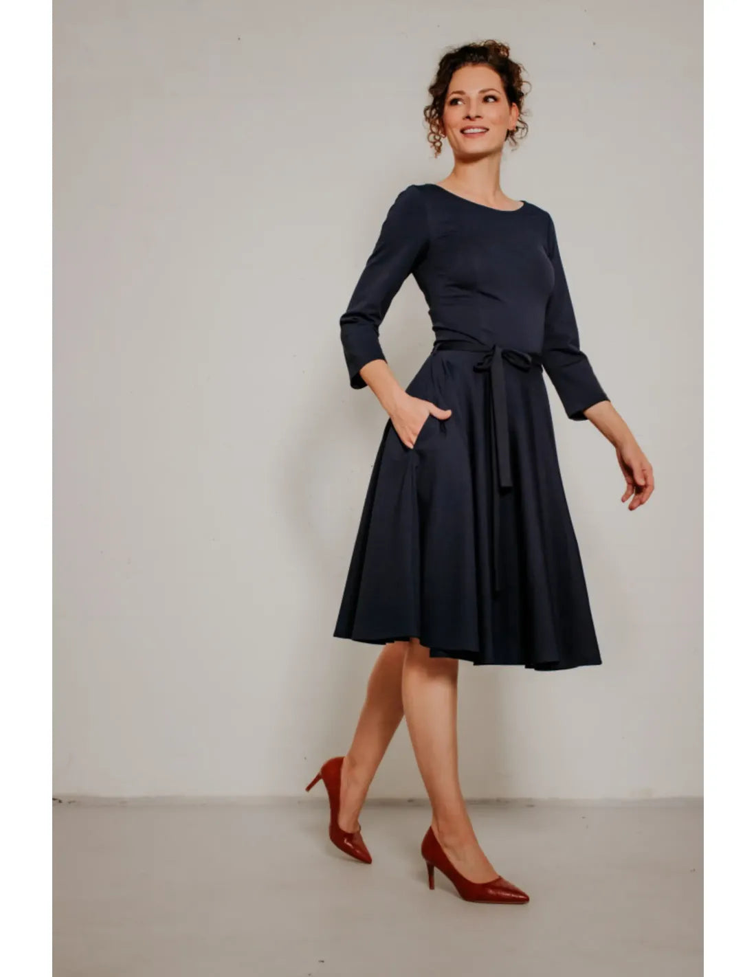 Ballerina Dress - navy punty