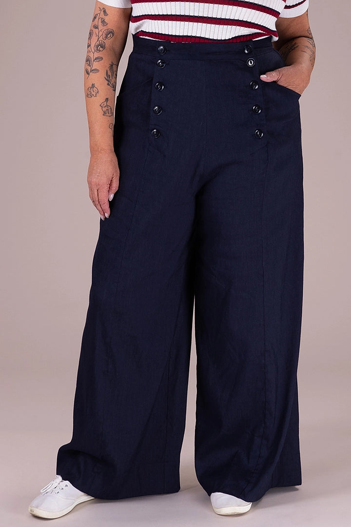 The Wind In Your Sails Trousers - navy